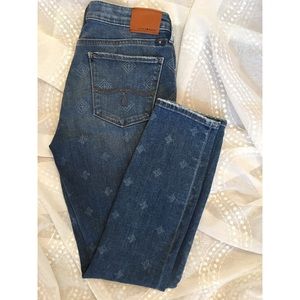 Lucky Brand Jeans “ Lolita Capri “ Design